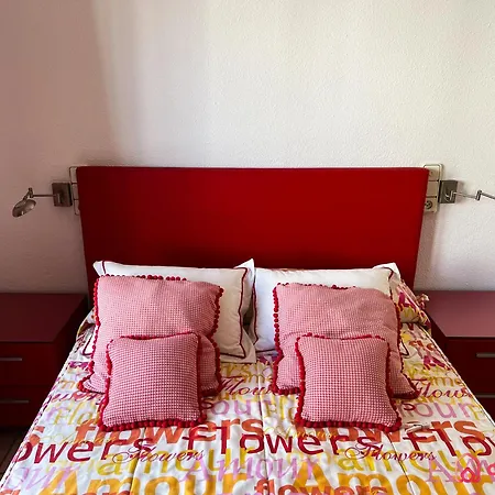 La Casa Ibicenca בית נופש