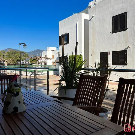 La Casa Ibicenca 베니카씸